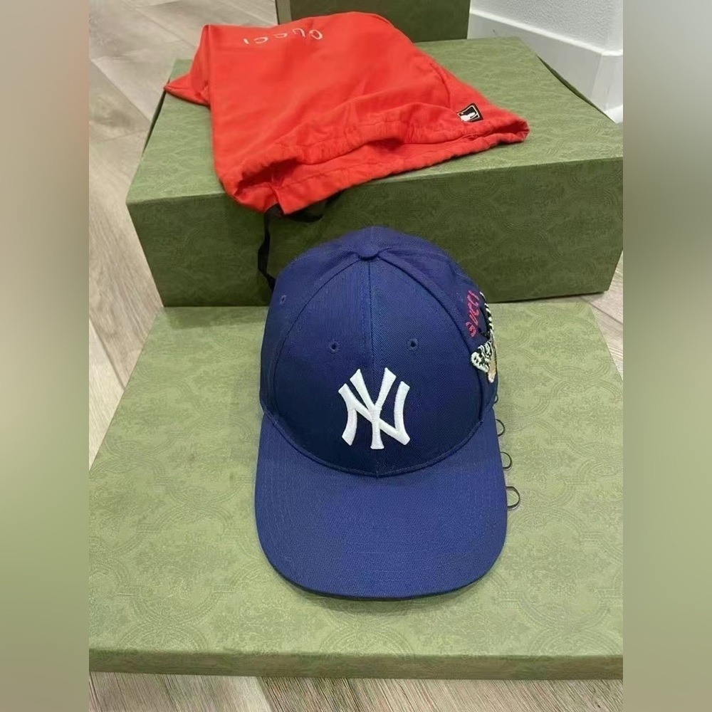 Authentic Gucci x NFL Yankees Butterfly Embroidered Baseball Cap Hat Blue NWT